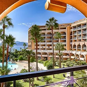 Pierre & Verrerie Aparthotel