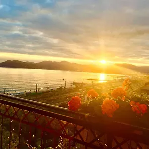 Myhome Riviera - Sea View Apartment