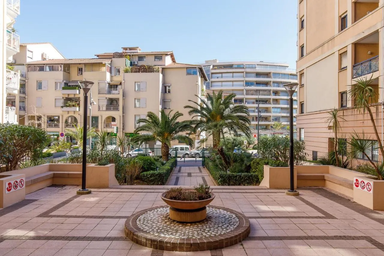 Apartment Zahara 123 Yourhosthelper Cannes France